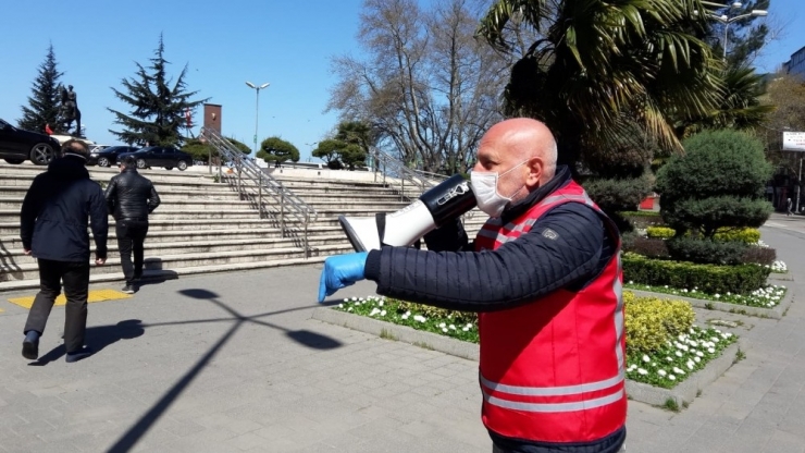 Zonguldak’ta Polisten Fatura Kuyruğuna Megafonlu İkaz
