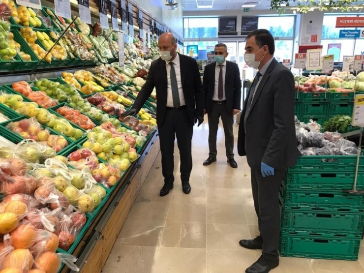 Zabıta Ekipleri, Bakkal, Marketlerde Maske Ve Hijyen Denetimi Yapıyor