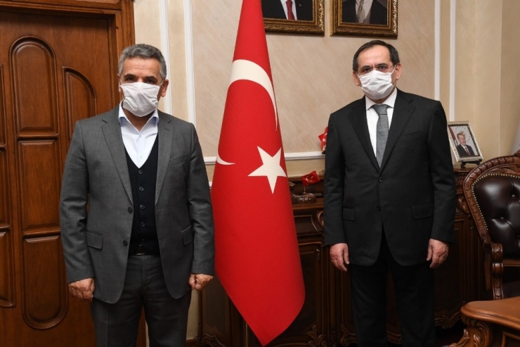 Başkan Demir: “Bu Zor Günleri Hep Birlikte Atlatacağız”