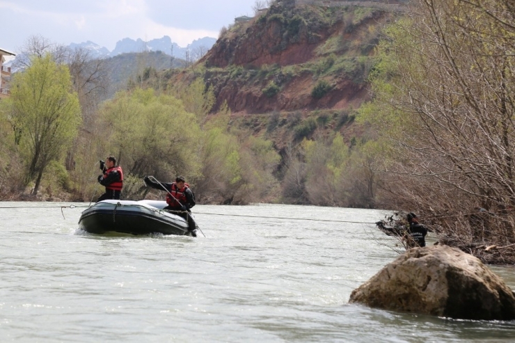 Tunceli’de Baraj Gölünde Bulunan Cesedin Kimliği Belli Oldu