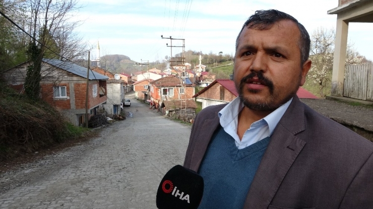 İki Büyükşehrin Arasında Geçişin 5 Adım Olduğu Mahalleliler, ‘Şehirler Arası Yasaktan’ Memnun