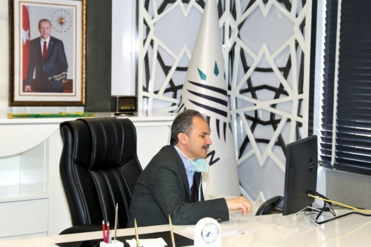 Başkan Kılınç, Muhtarlarla Telekonferans Sistemiyle Görüştü