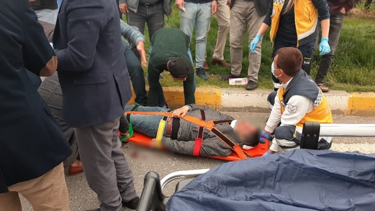 Otomobilin Çarptığı Yaya Ağır Yaralandı