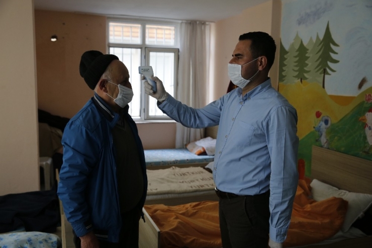 Antalya’da 65 Yaş Üzeri 88 Bimekan Vatandaş İçin Özel Merkez