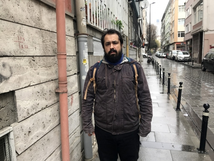 Hırsızlar Korona Virüs İle Mücadele Eden Doktorun Motosikletini Çaldı