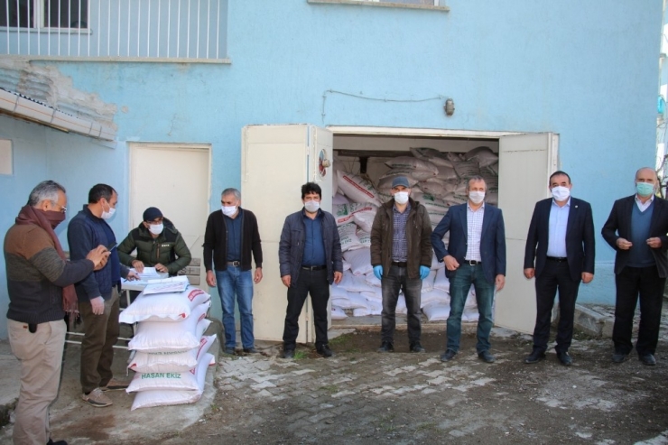 "Hayat Eve Tohum Toprağa Sığar"