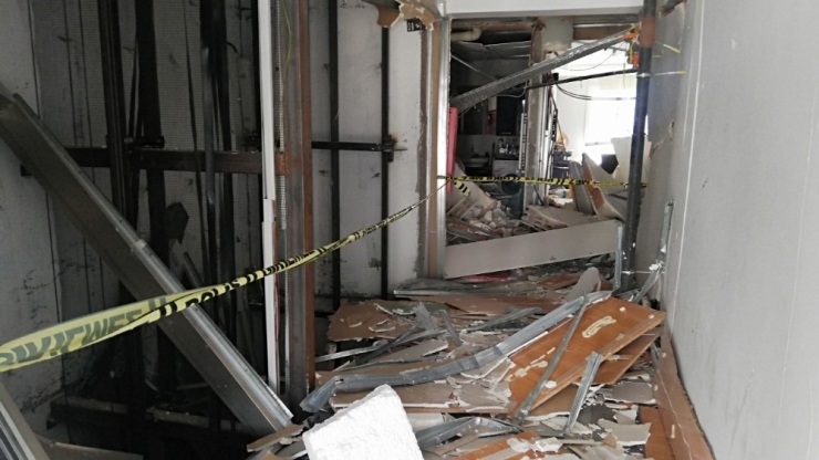 Esenyurt’ta Patlamanın Meydana Geldiği Daire, Harabeye Döndü