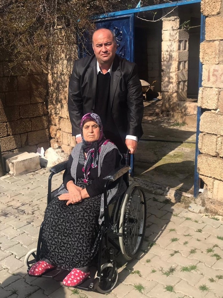 6 Yıldır Hayalini Kurduğu Tekerlekli Sandalyeye Kavuştu