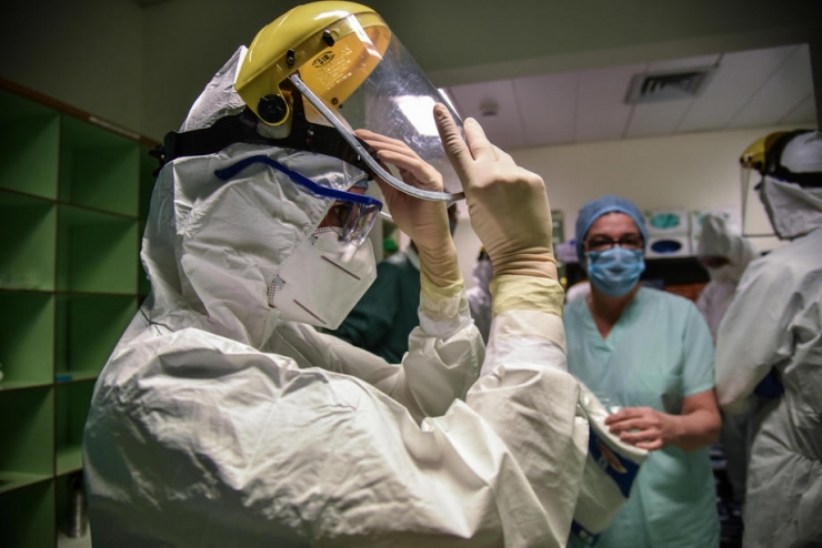 İtalya’da Son 24 Saatte 542 Ölüm