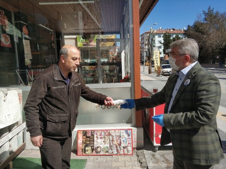 Çorum Belediyesi 300 Bin Maske Dağıtacak