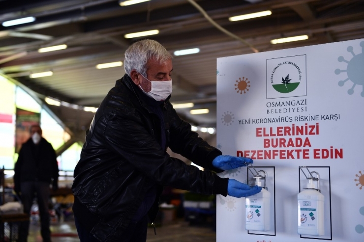 Osmangazi Belediyesi’nden Pazar Yerlerine El Dezenfektanı