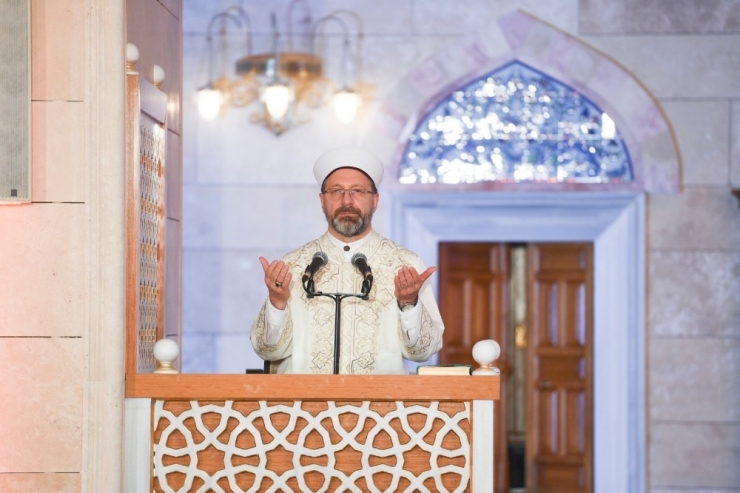 Berat Kandili Dualarla İdrak Edildi