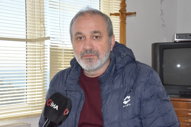 Sağlıkçılar İçin Tepki Çeken Yazı Asılan Sitenin Yöneticisi: “Tamamen Yanlış Anlaşılma Yaşandı”