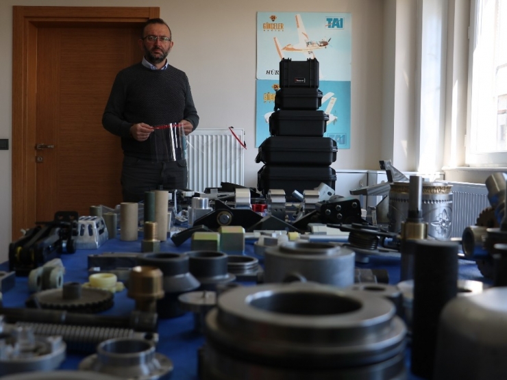 Savunma Sanayisi Üretiminden Siper Maske Üretimine