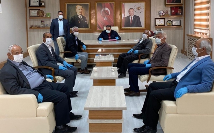 Samsat’ta Belediye Meclis Toplantısı Yapıldı