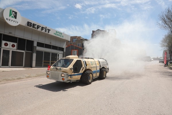 Bandırma’da Korona Virüse Karşı Kırkayaklı İlaçlama