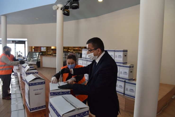 Başkan Bülent Öz’ün “Dayanışmaya El Ver” Çağrısına Destek Büyüyor