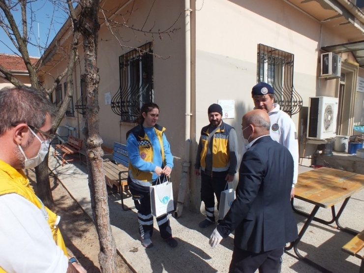 Başkan Korkmaz’dan Sağlık Çalışanlarına Destek Ziyareti