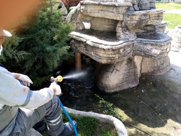 Adıyaman’da Haşereyle Mücadele Devam Ediyor