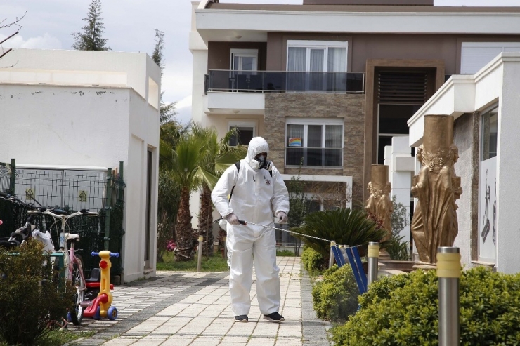 Döşemealtı Belediyesi’nden Sitelere Dezenfeksiyon