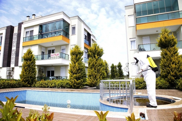 Döşemealtı Belediyesi’nden Sitelere Dezenfeksiyon