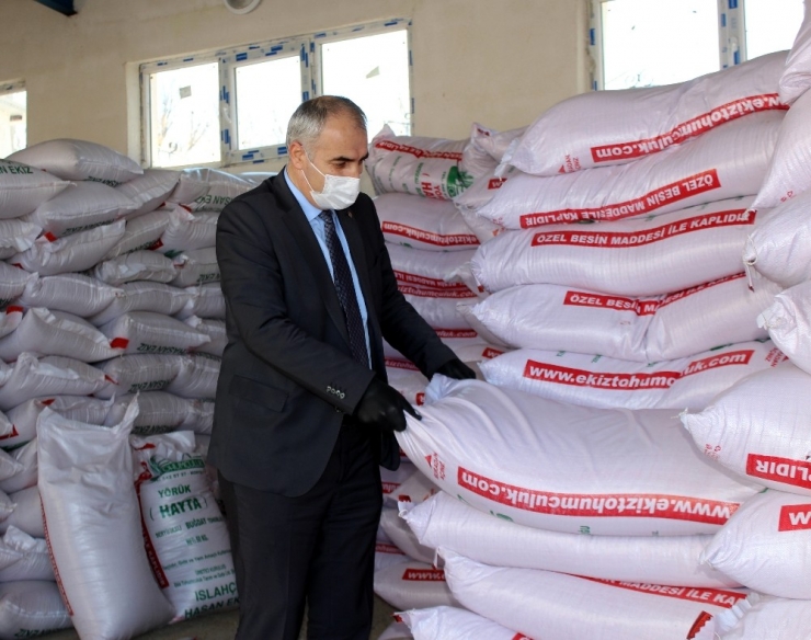 Boş Kalan Araziler Devlet Desteğiyle Yeniden Üretime Kazandırılıyor