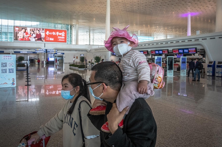 Karantinanın Kalktığı Wuhan’da On Binlerce Kişi Kenti Terk Etti