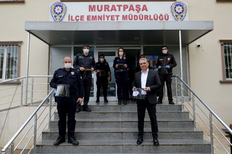 Emniyet Görevlilerine Siperlikli Yüz Maskesi