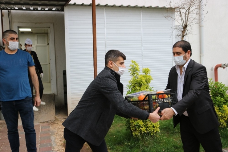 Sağlık-sen Diyarbakır Şubesi Sağlık Çalışanlarını Unutmadı