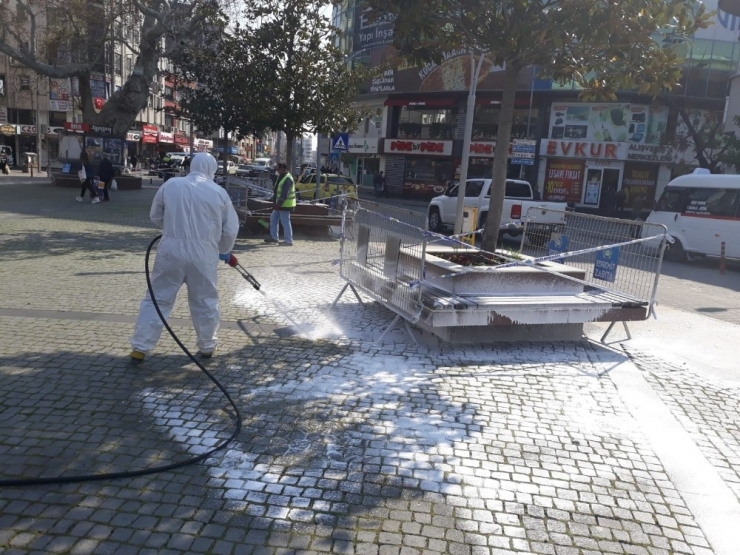 Balıkesir’de İtfaiye Ekipleri Virüsle Amansız Mücadelesini Sürdürüyor