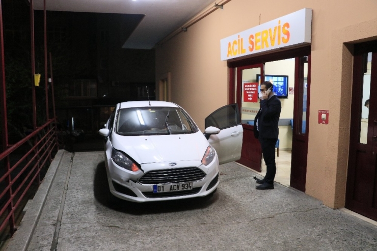 Defalarca Bıçaklanan Kişi Otomobiliyle Hastaneye Geldi