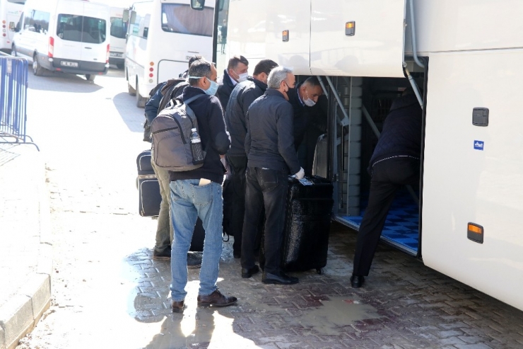 Bolu’da, 250 Kişinin Daha Karantina Süresinin Bitmesiyle Yurt Tamamen Boşaltıldı