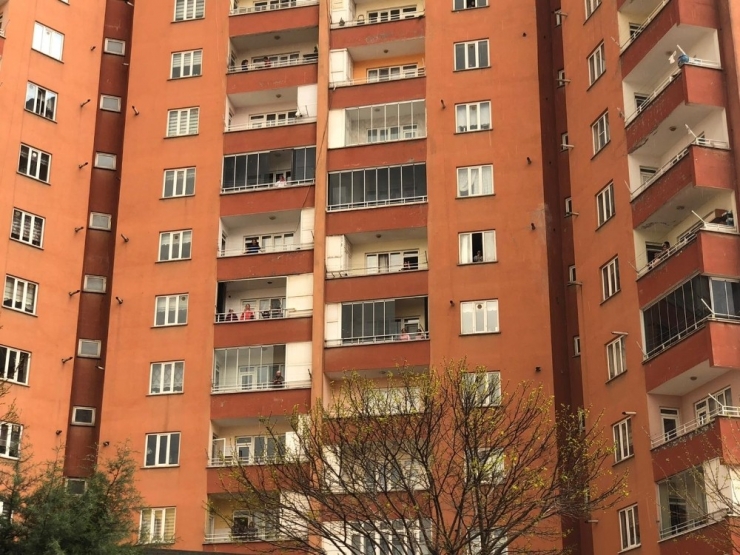 Büyükşehir’le Vatandaşlar Sporundan Geri Kalmıyor