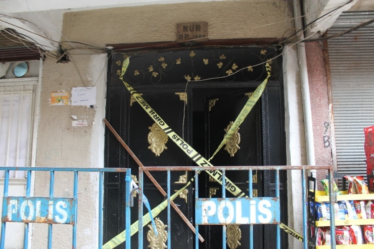 Diyarbakır’da Bir Apartman Korona Virüs Nedeni İle Karantinaya Alındı