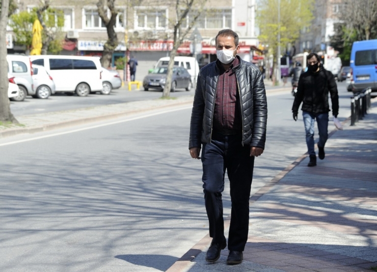 Eczanelerde Ücretsiz Maske Dağıtımı Başladı