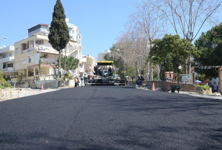 Kuşadası 30 Yıllık Uykudan Uyanıyor