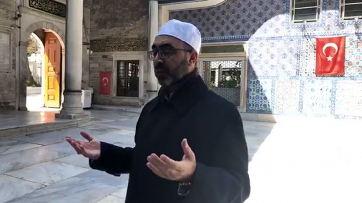 Eyüpsultan’da Vatandaşlar Duaya Canlı Yayından ’Amin’ Dedi