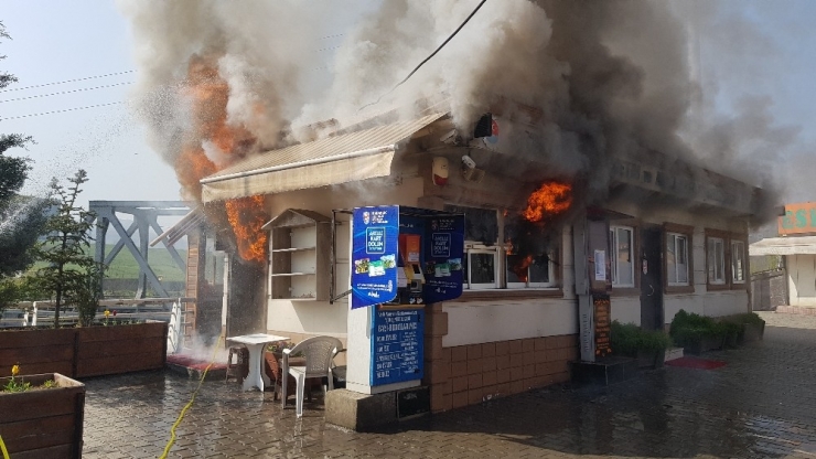 Toplu Taşıma İzleme Merkezi Çıkan Yangında Büyük Hasar Aldı