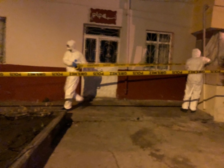 Kağızman’da Şüpheli Bina Karantinaya Alındı