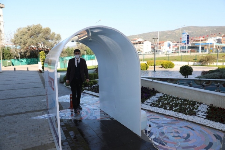 Körfez’e Mobil Dezenfeksiyon Tünelleri