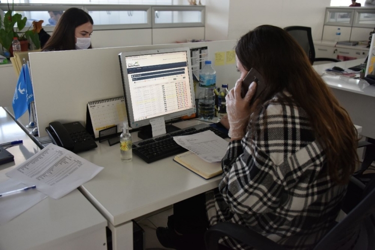 Aliağalıların Gıda İhtiyaçları Tek Tıkla Kapılarına Ulaşıyor