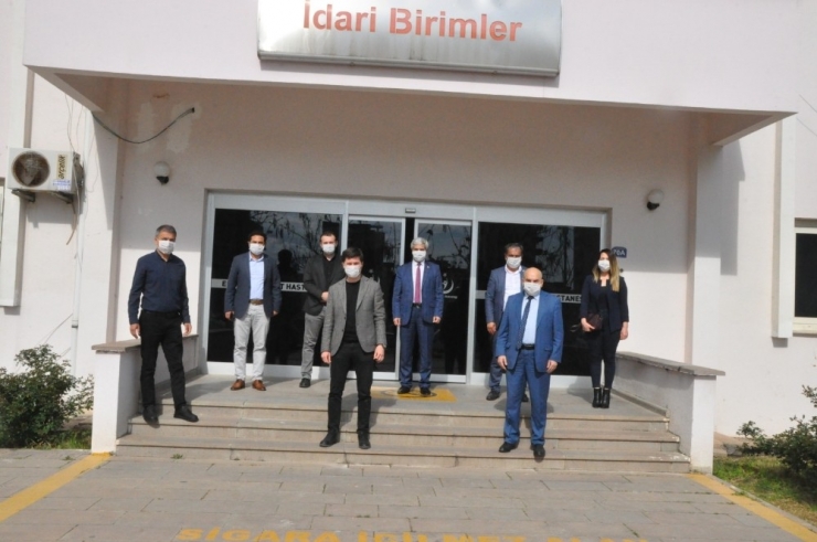 Erdemlililer Platformundan Sağlık Çalışanlarına Maske Ve Tulum Desteği