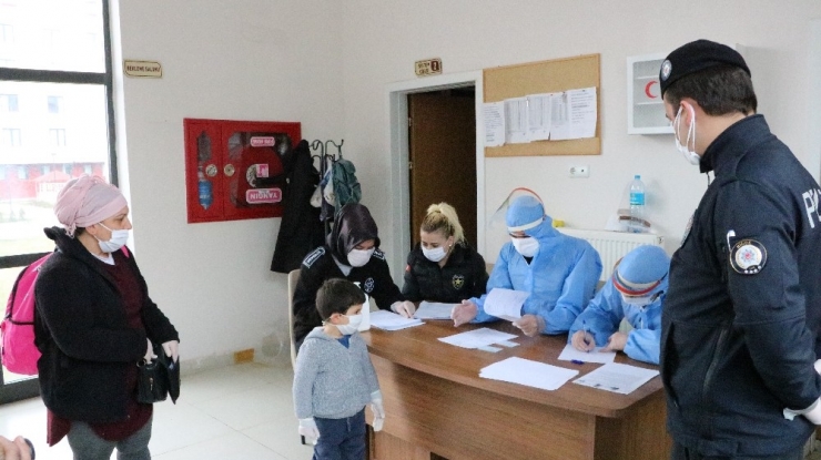 Niğde’de Karantina Süresi Dolanlar Tahliye Ediliyor