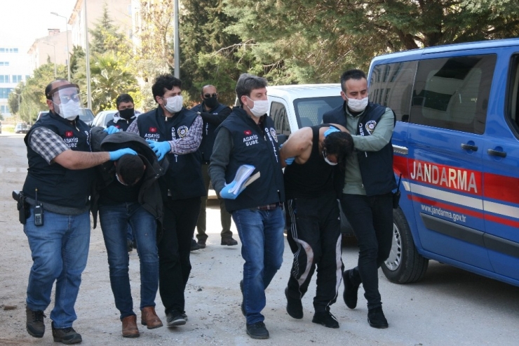 Polis Haftası’nda 2 Polisi Darp Eden Şahıslar Adliyeye Sevk Edildi