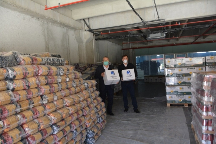 Yunusemre Belediyesinden İhtiyaç Sahiplerine Yardım Kolisi