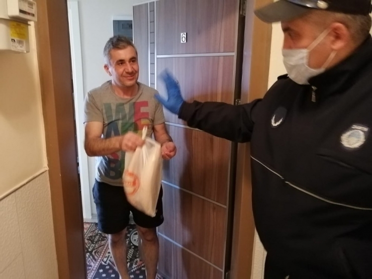 Akhisar Belediyesi Gün Boyu Vatandaşların Yanında Oldu