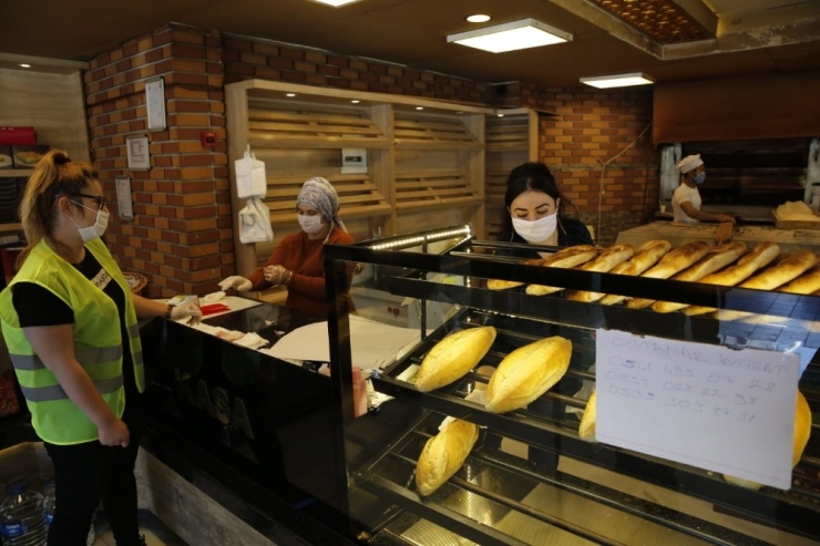 Büyükşehir Ekipleri Vatandaşlar İçin Zaruri İhtiyaç Nöbetinde