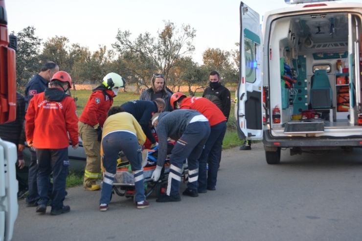 Ayvalık’ta Otomobil Takla Attı: 1 Yaralı