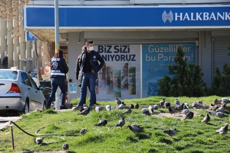 Başkent Sokakları Sessizliğe Büründü