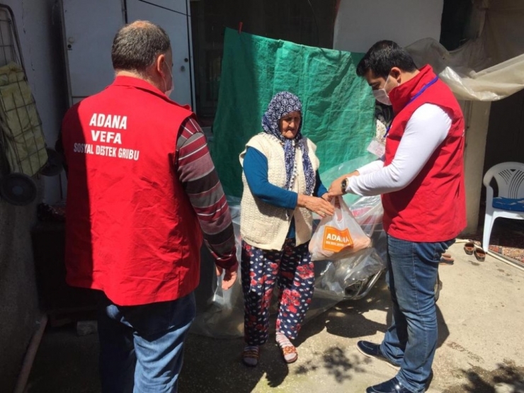 Adana Valiliği Sokağa Çıkma Yasağı Sürecinde De Hizmetlerini Sürdürüyor